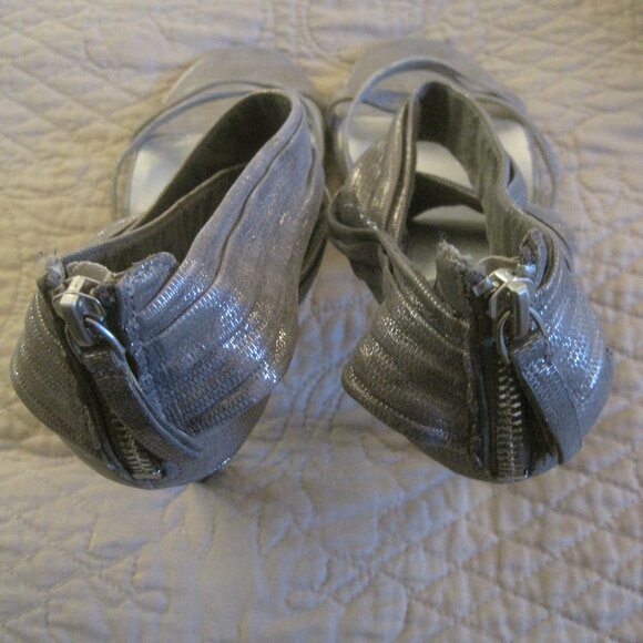 NINE WEST NWERLINA SILVER STRAPPY HEELS 9 $79.00 VGUC - Picture 5 of 6